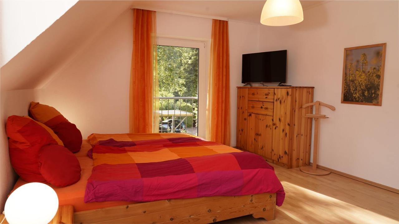 3 Schlafzimmer 8 Gaste Ruhig 110Qm Nahe Flughafen Norderstedt Exterior foto